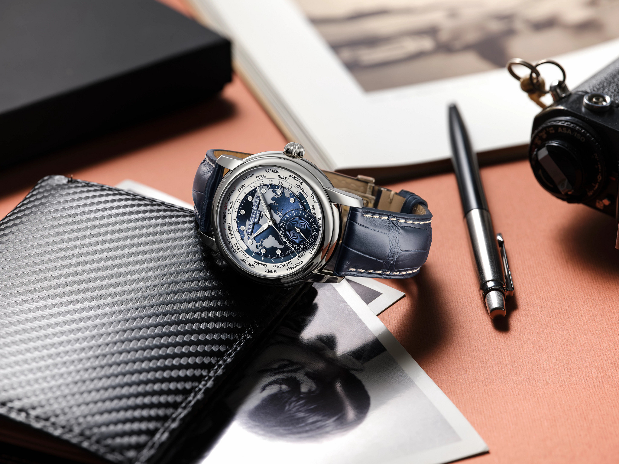 Manufacture Classic Worldtimer Watch FC-718NWWM4H6